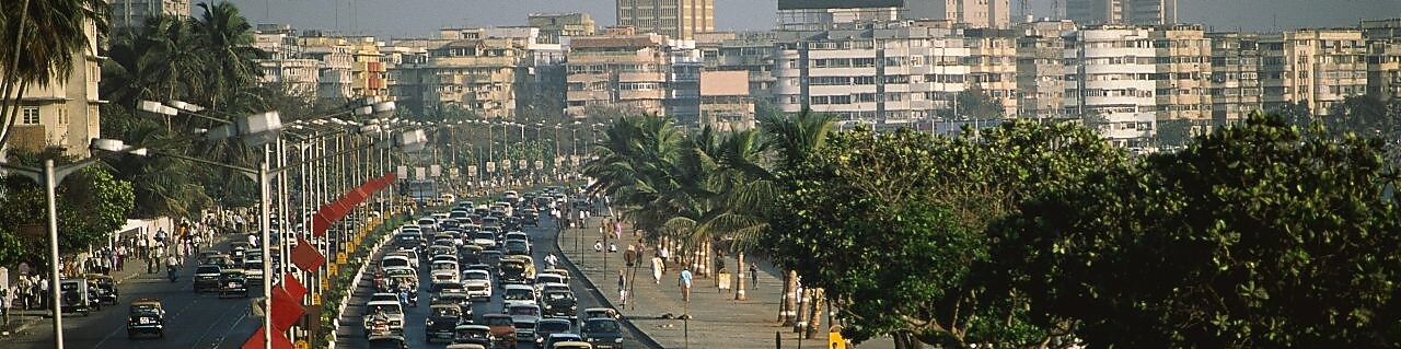 Korek na Marine Drive w Bombaju, w Indiach
