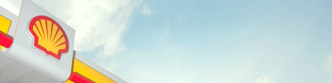 Daszek stacji benzynowej