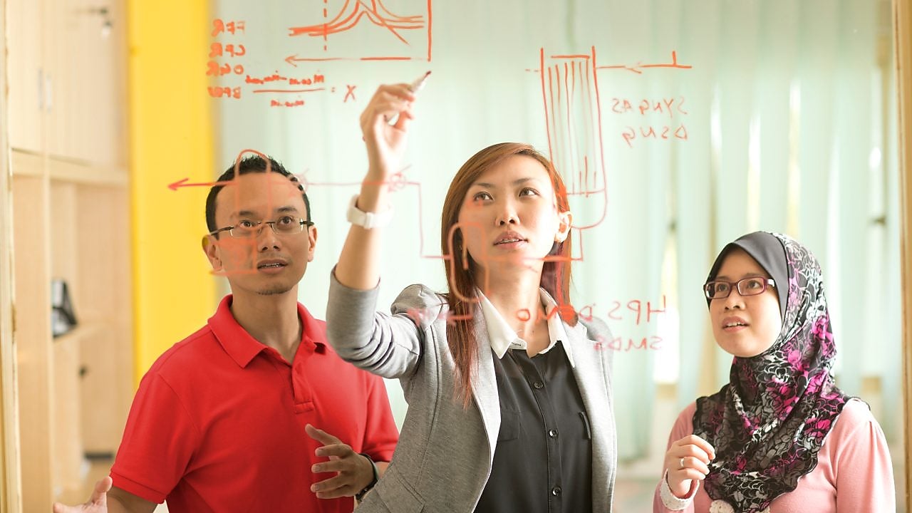 Sprawozdania roczne i publikacje