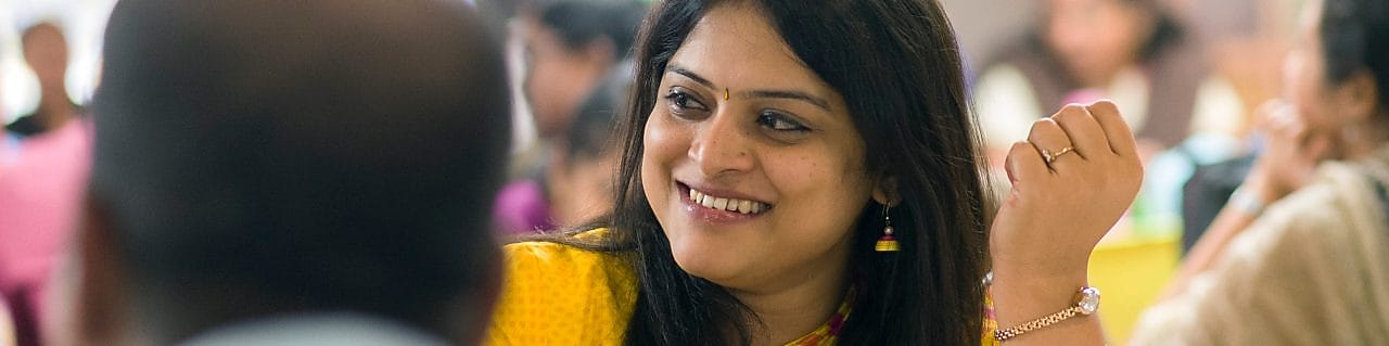 Pracownicy Shell przy obiedzie.