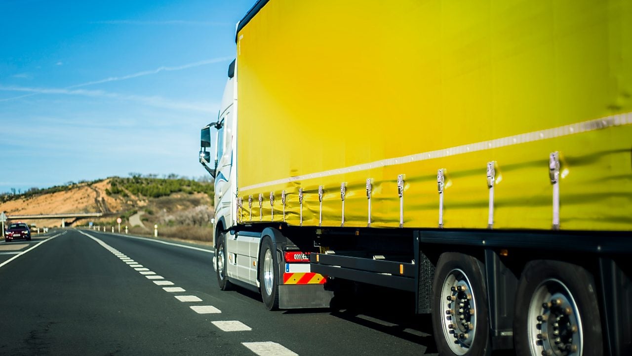 sytetyczne oleje silnikowe