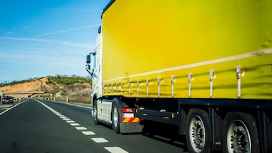 sytetyczne oleje silnikowe