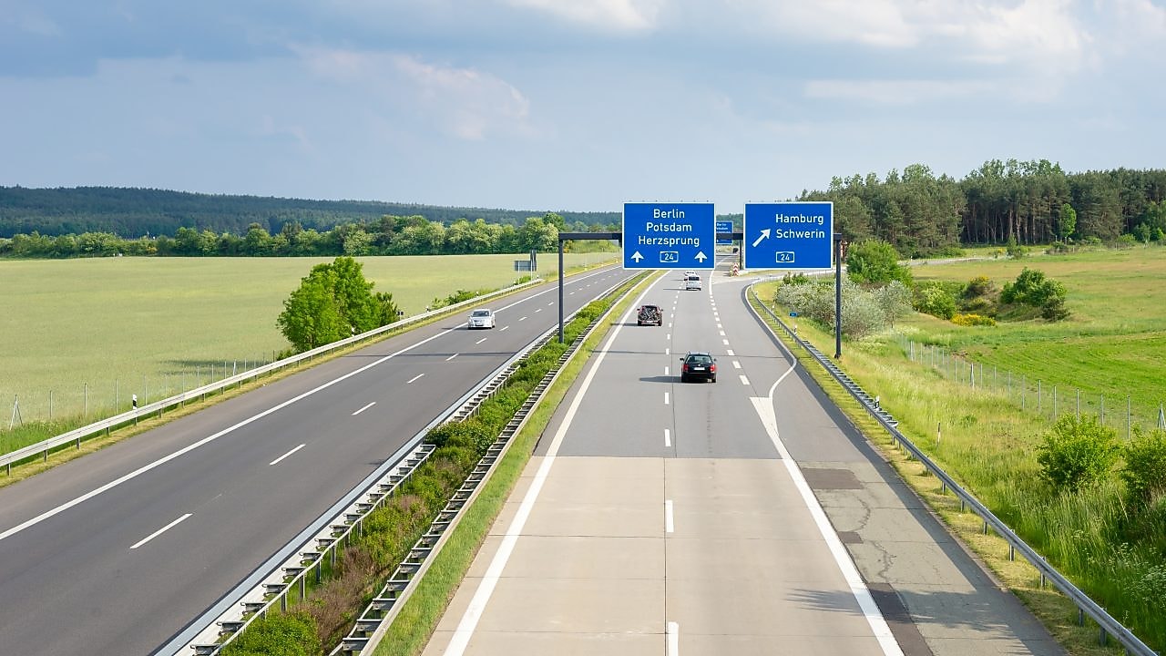 platna autostrada w Niemczech dla tirow i ciezarowek opłaty drogowe