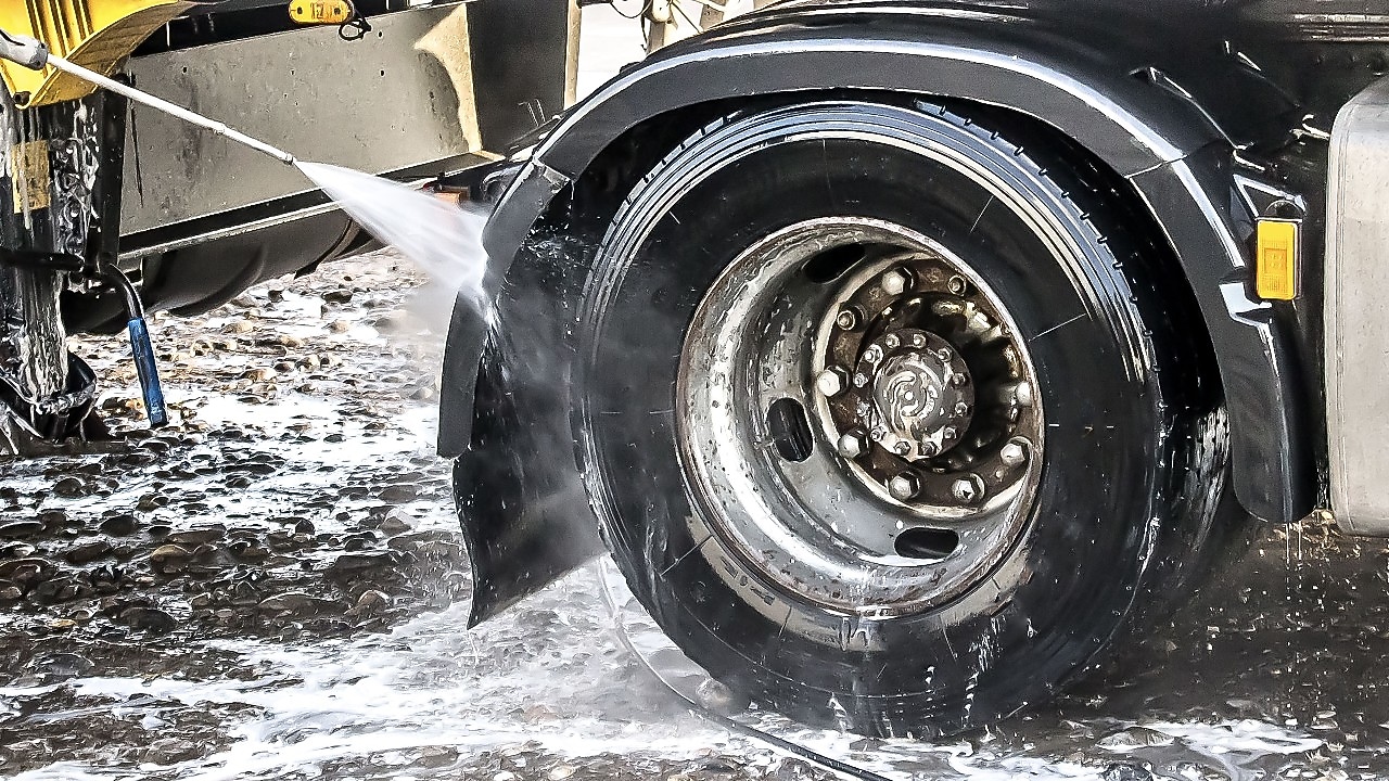 Myjnie dla samochodów ciężarowych