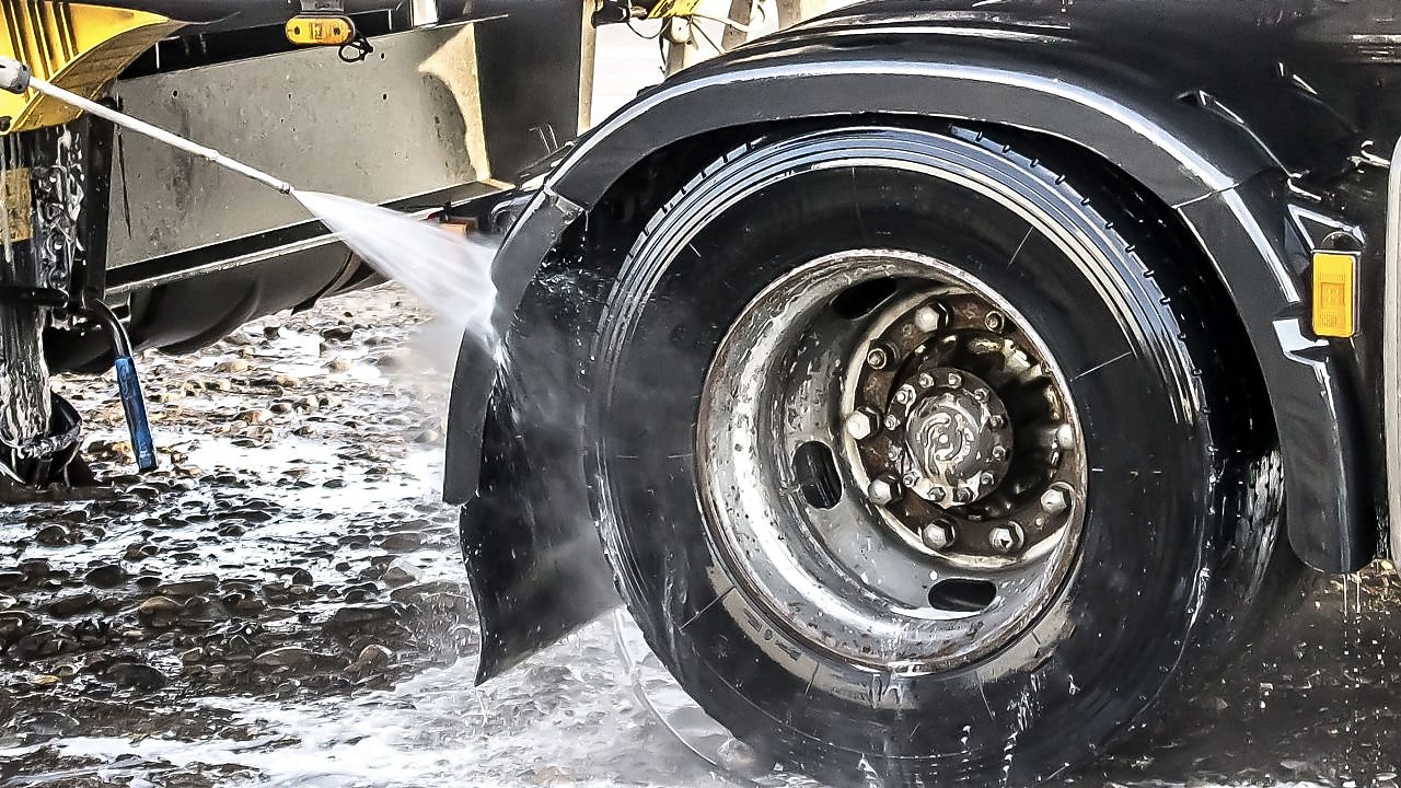 Myjnie dla samochodów ciężarowych