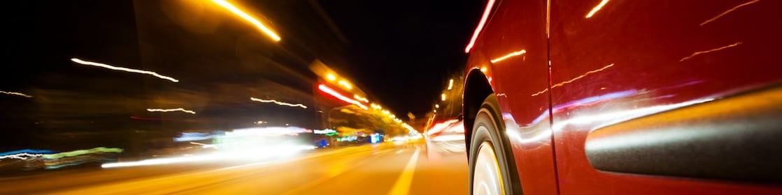 Przebita opona w aucie – co należy zrobić?