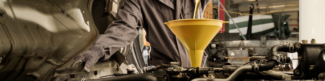 Oil pouring
