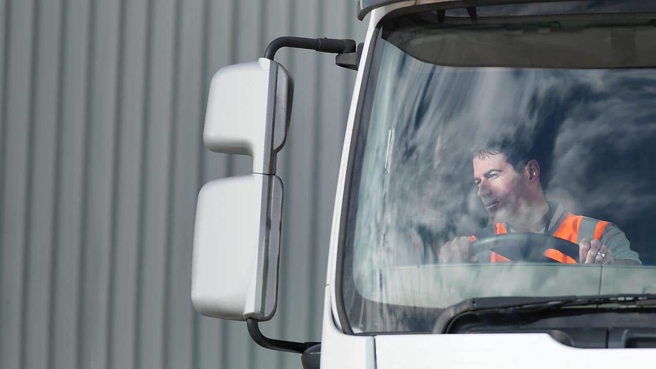 Parkingi, myjnie i czyszczenie cystern dla samochodów ciężarowych