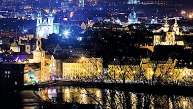 Widok Pragi nocą