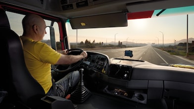 Oleje Shell Rimula przeznaczone dla silników o dużej mocy i silników samochodów ciężarowych