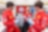 Aby uzupełnić olej w samochodzie, kierowca Ferrari F1 używa Shell Helix Ultra