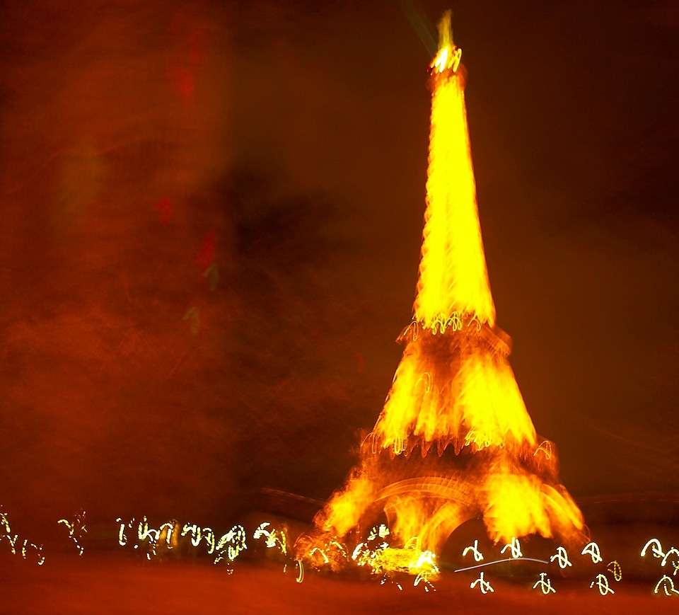 Wieża Eiffela w Paryżu 